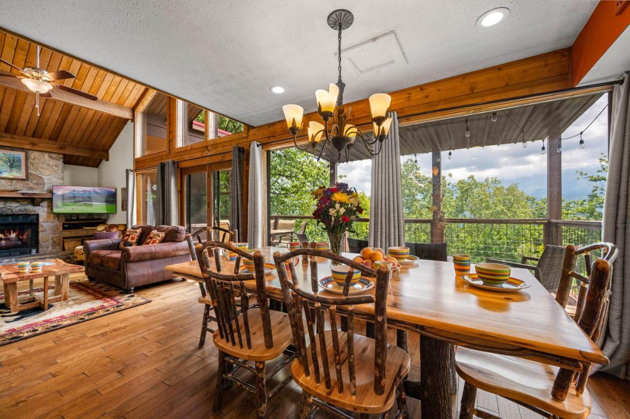 Twinflower Summit - Incredible Views, Pet Friendly! Gatlinburg Eksteriør billede